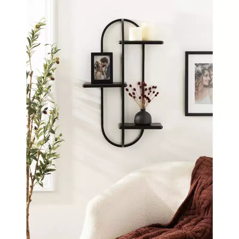 Estantería de pared flotante arqueada de 3 niveles – Metal negro y madera, 45.7x14x76.2 cm