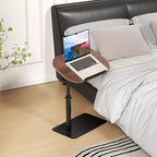 Mesa Auxiliar Bandeja para Sofá, Mesa Auxiliar de Altura Ajustable Minimalista para Espacios Pequeños, Mesa Auxiliar para Cama o Sofá con Ranura para Teléfono y Tablet