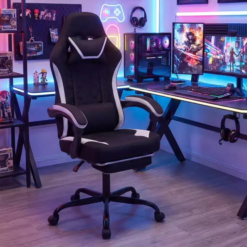 Silla Gaming Costway con reposacabezas, soporte lumbar, reposabrazos articulados, respaldo reclinable