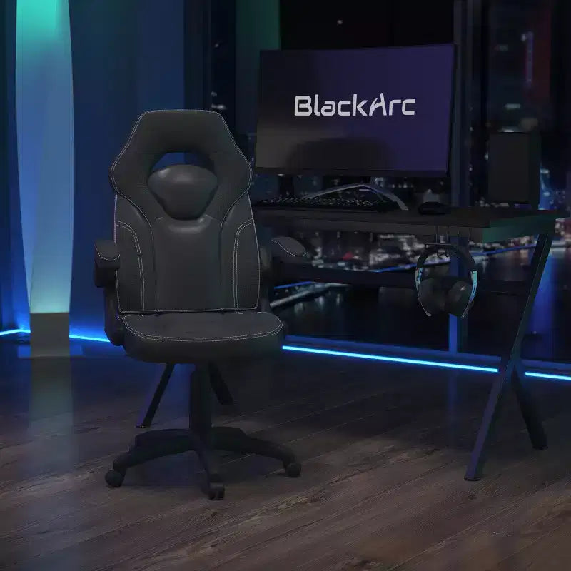 Sillón de oficina BlackArc Gaming con respaldo alto, tapicería de piel sintética, asiento giratorio de altura regulable y reposabrazos acolchados abatibles
