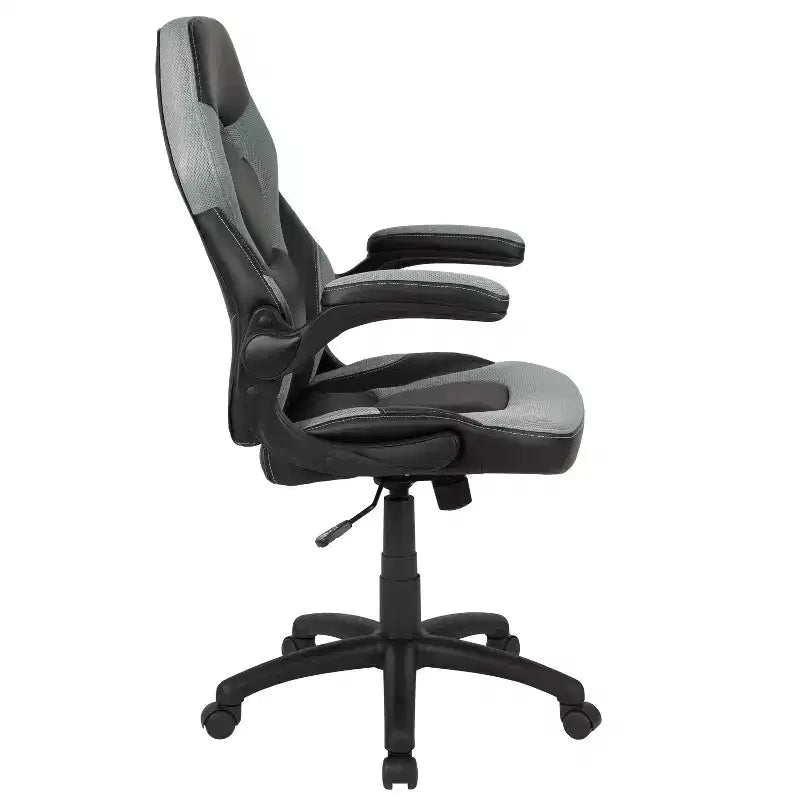 Sillón de oficina BlackArc Gaming con respaldo alto, tapicería de piel sintética, asiento giratorio de altura regulable y reposabrazos acolchados abatibles