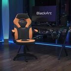 Sillón de oficina BlackArc Gaming con respaldo alto, tapicería de piel sintética, asiento giratorio de altura regulable y reposabrazos acolchados abatibles