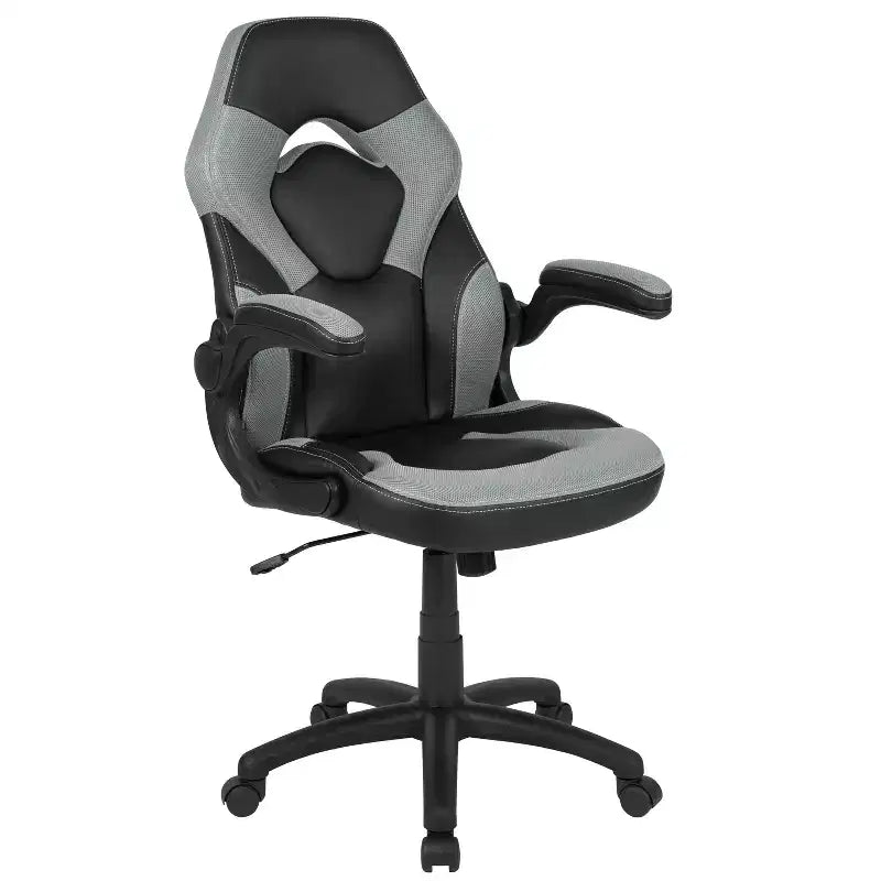 Sillón de oficina BlackArc Gaming con respaldo alto, tapicería de piel sintética, asiento giratorio de altura regulable y reposabrazos acolchados abatibles