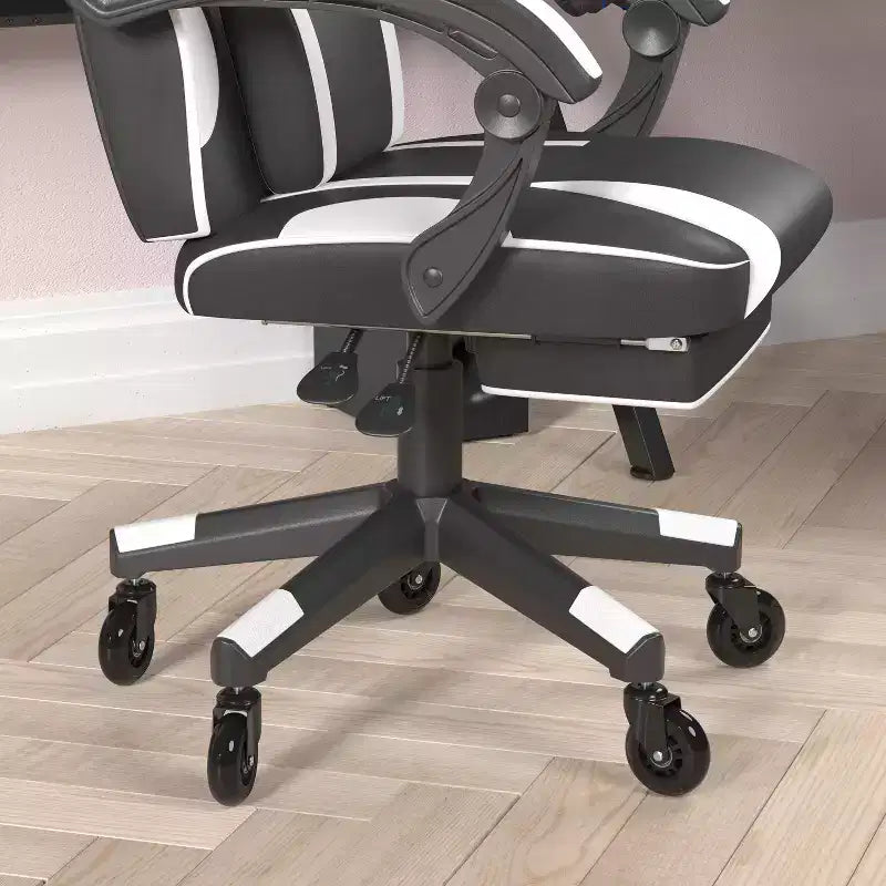 Silla de juego Flash Furniture X40 Silla de ordenador de carreras con respaldo/reposabrazos totalmente reclinables y ruedas transparentes, reposapiés deslizable