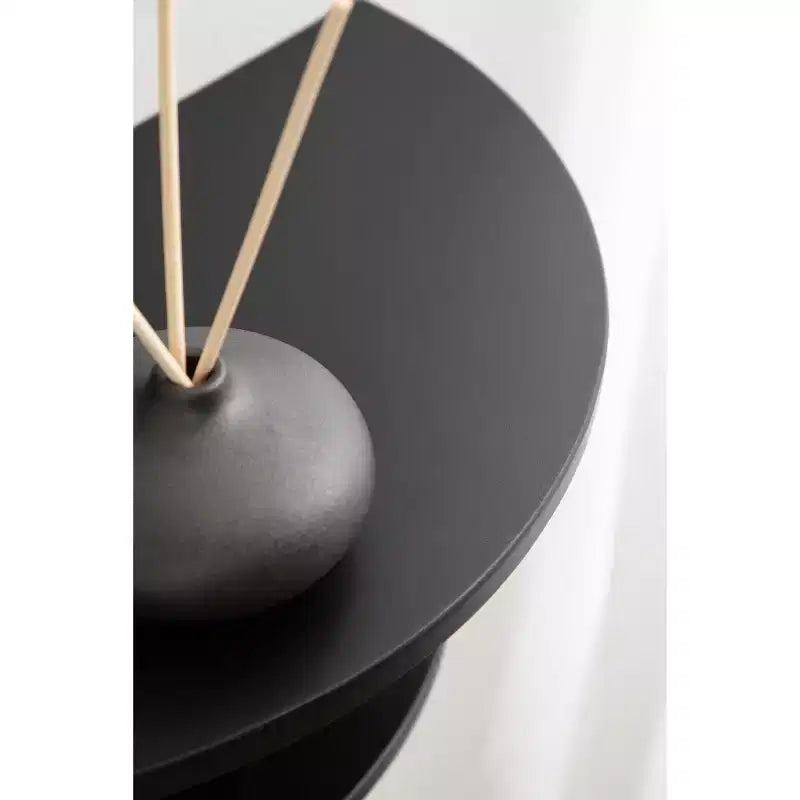 Mesa auxiliar flotante de madera semicircular – 18x14, Negra, Estantes incorporados, Ahorro de espacio