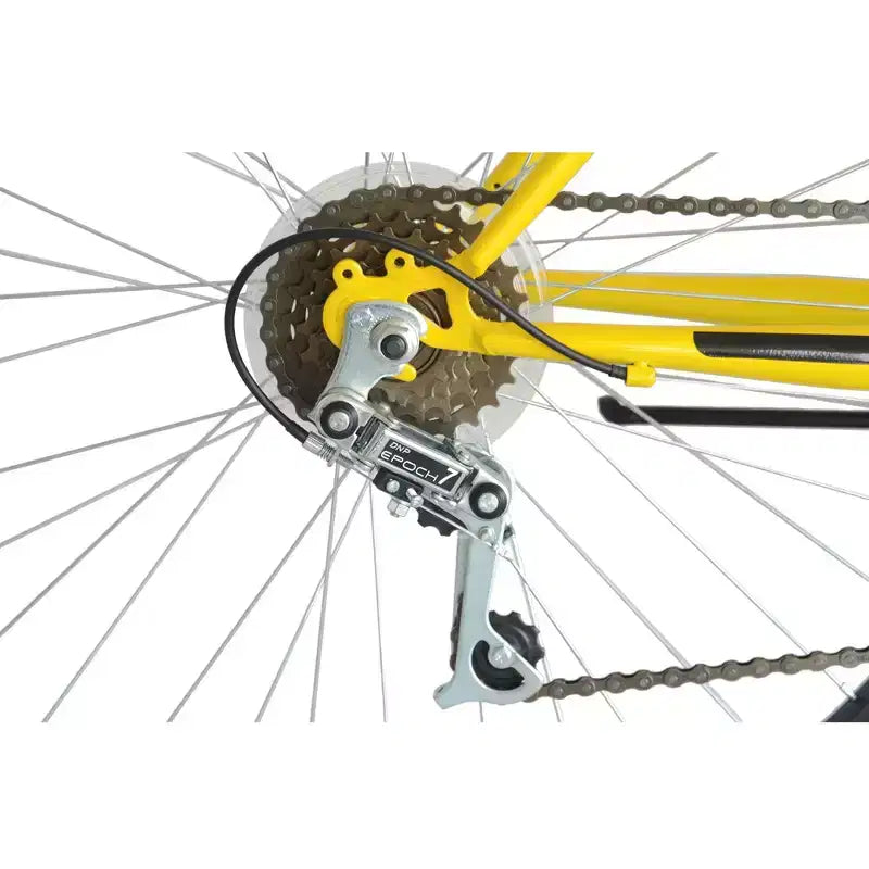 Bicicleta de montaña Titan Bikes Pioneer de 12 velocidades para hombre con frenos de tiro, amarilla
