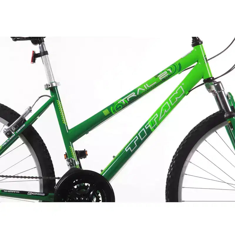 Bicicleta de montaña Titan Trail de 21 velocidades con suspensión para mujer, cuadro de 17 pulgadas, verde y verde oscuro